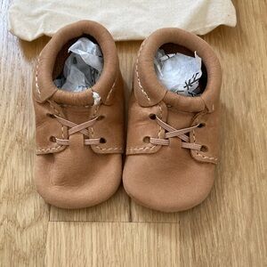 NWOT Freshly Picked baby booties shoes leather size 2